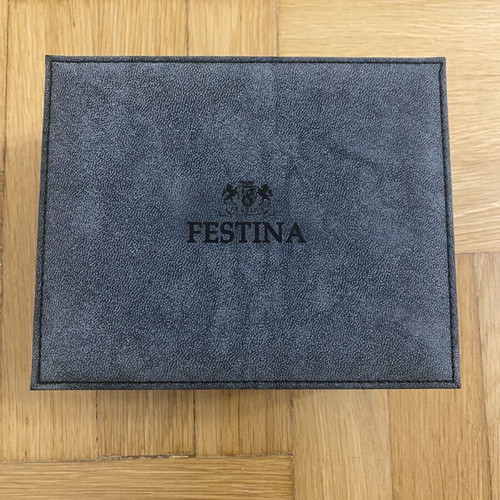 Festina Classic 36mm watch new, unisex, white and silver