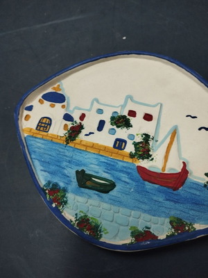 Decorative fish plate used