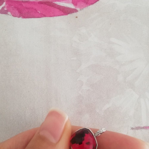Swarovski red crystal pendant like new without chain
