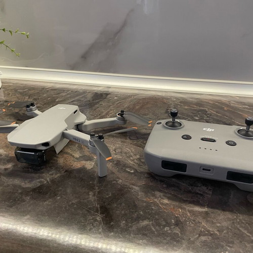 DJI Mini 2 SE drone like new