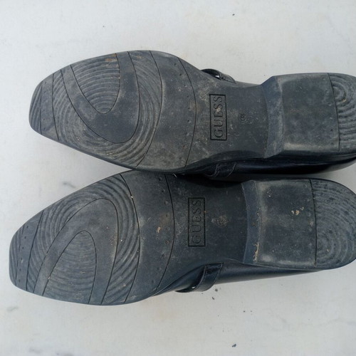 Guess men's used black shoes size 48 classic loafers
