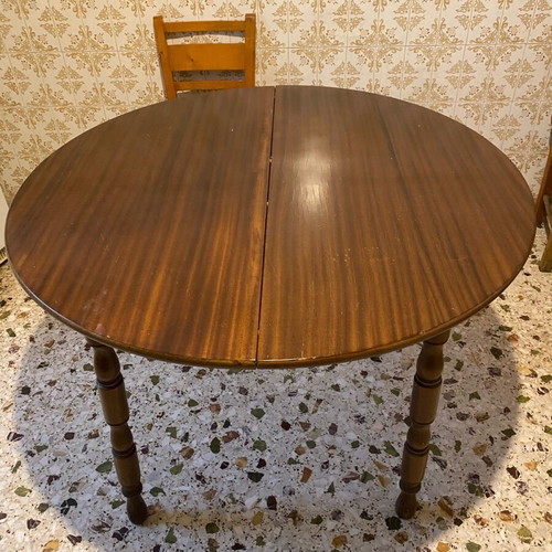 Wooden kitchen table used, extendable