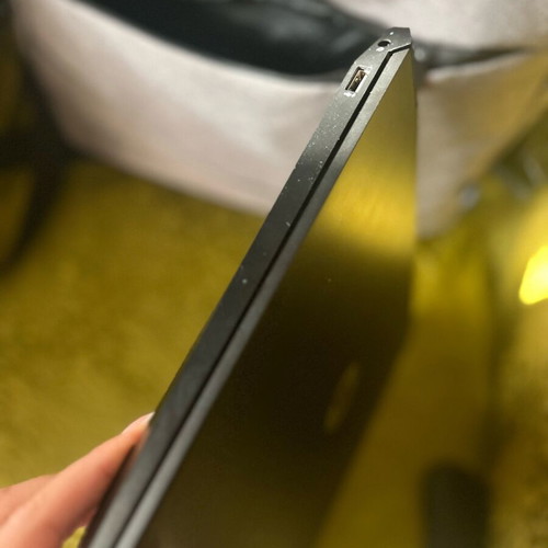 HP Pavilion 15 Laptop like new with accessories