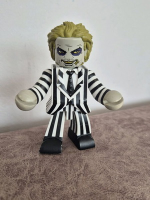 Beetlejuice figure Warner Bros like new