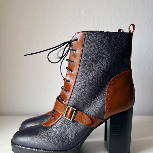 Paola Ferri leather two-tone ankle boots new, size 41, blue and brown