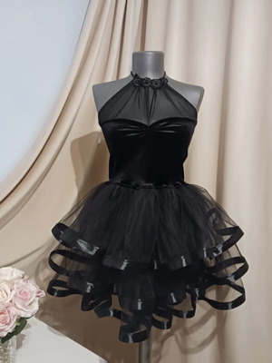 Мини рокля ръчно изработена, неизползвана, размер Small, черна