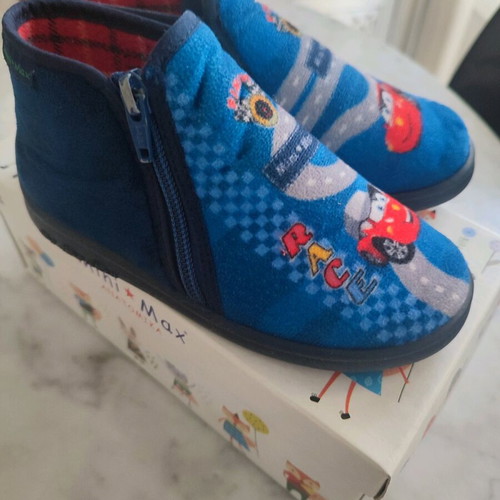 Mini Max children's anatomical slippers size 29 like new, blue