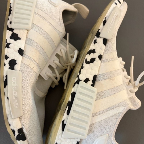 Adidas Originals NMD_R1 athletic shoes used, size 41, white