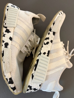 Adidas Originals NMD_R1 athletic shoes used, size 41, white