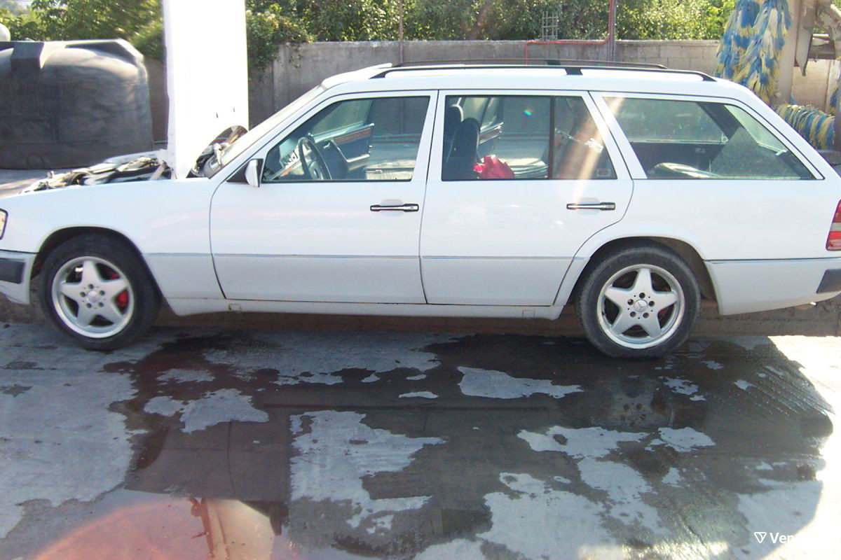 Mercedes Benz 300 TE W 124 used,… - € 5.500,00 - Vendora.cy