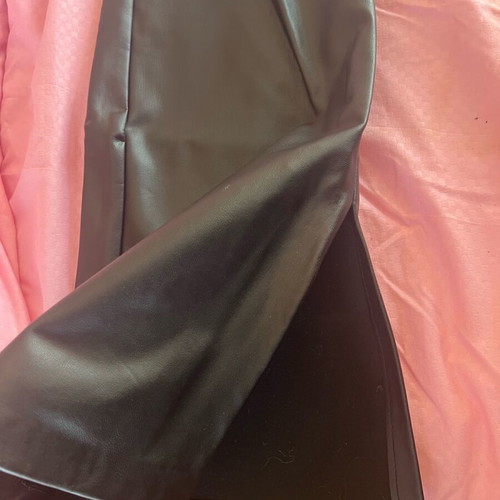 Pants new, size M, black
