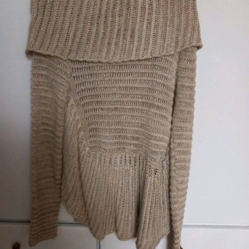 Cardigan like new, gold color, size S