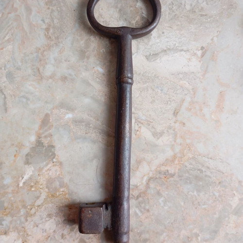 Tower key Italy 120 years old 20 cm iron new