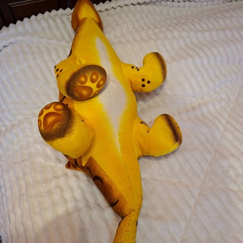 Plush Dinosaur stuffed toy used, soft and high quality