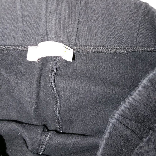 Stranger Things sweatshirt and leopard leggings like new, H&M and Ebita size 9