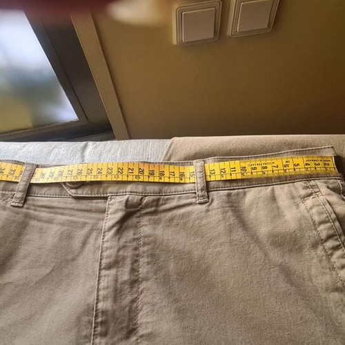 New man pants size 42 like new, light khaki