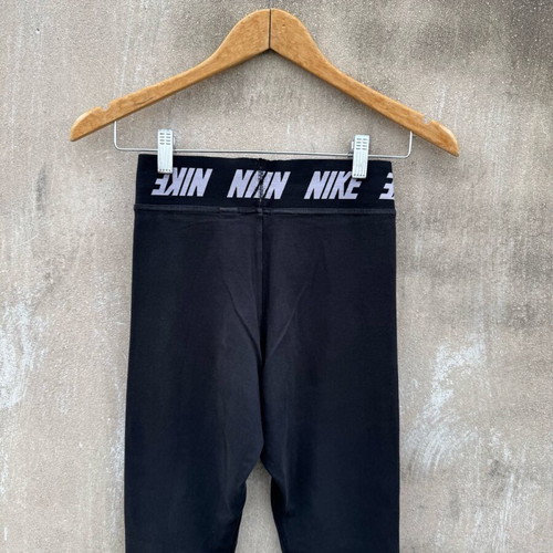 Nike legging used, size S-M, black and white