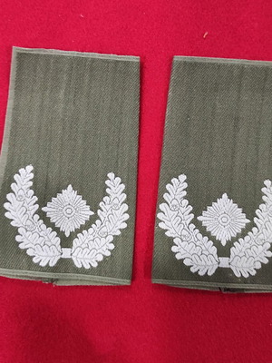 German Army Major Epaulet Covers new