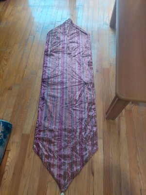 Velvet tablecloth used with multicolor stripes 1.40 x 0.38 m