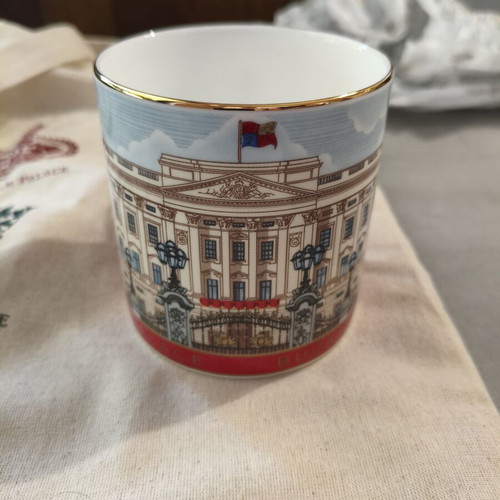 Royal Collection Trust Buckingham Palace memorabilia set
