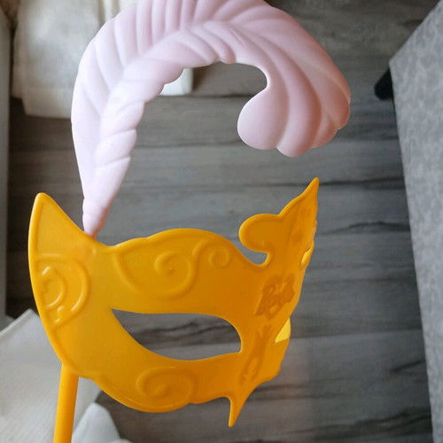 Barbie Mask The Three Musketeers like new