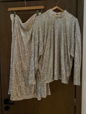 H&M glittery set - size XL/46