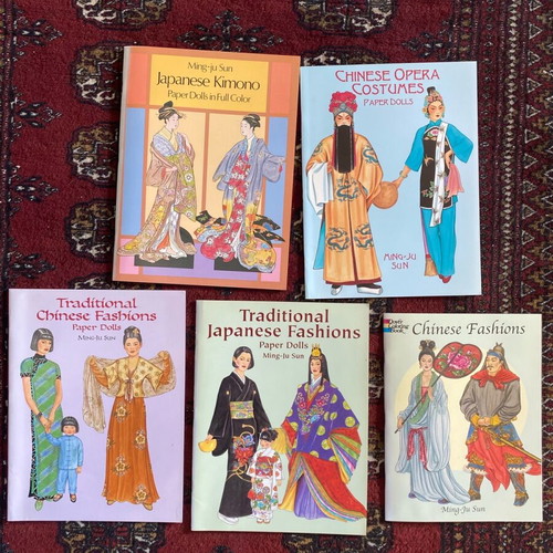 Paper dolls 5 books like new with Chinese and Japanese costumes