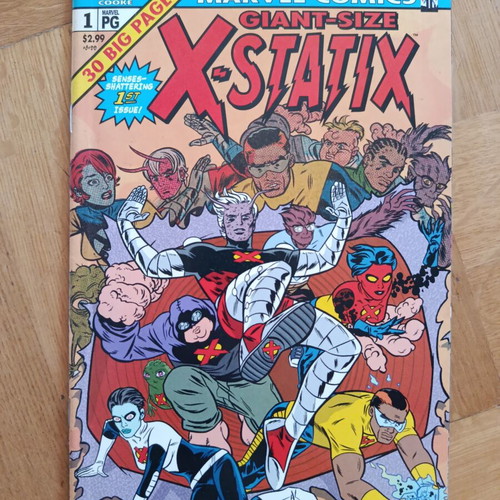 Comic books like new, pack of 5, English