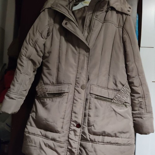 Women's beige jacket with hood size M like new