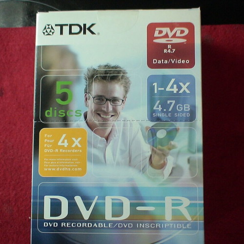 TDK DVD-R pack of 5 with library cases new