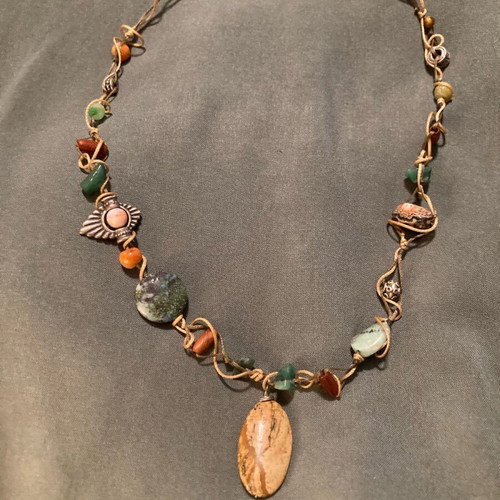 Necklace with semi-precious stones new, colorful handmade