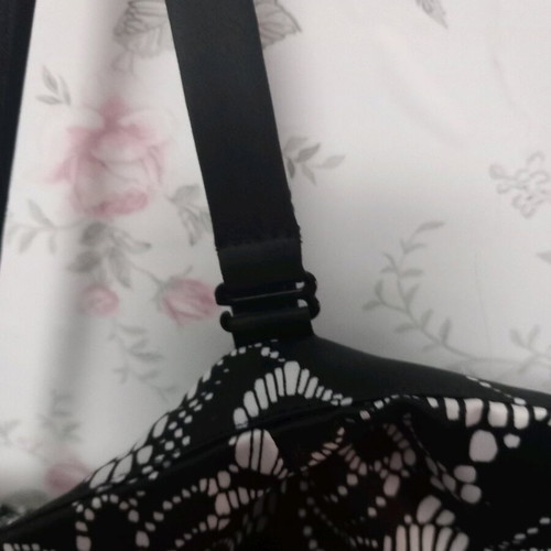 So Fabulous sleeveless dress in black and white tones like new