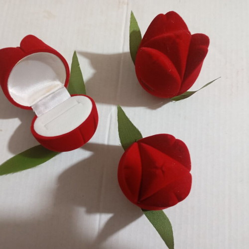 Ring box rose set of 3 new, red