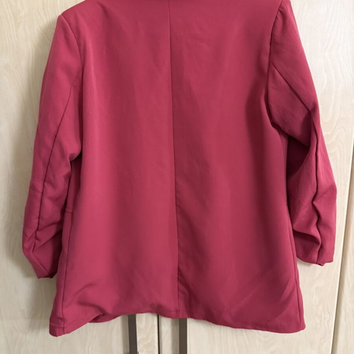 Blazer jacket like new, bright fuchsia, ruched 3/4 sleeves, sizes XL-XXL