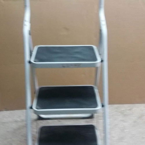 Auxiliary step stool used, dimensions 120x45 cm