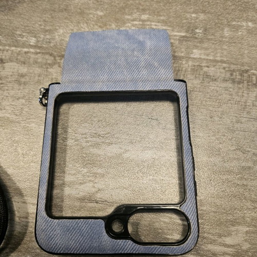 Samsung Z Flip 7/6 phone case new