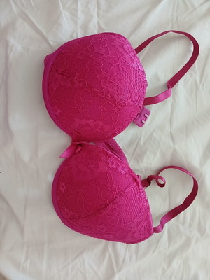 Med bra 75b used, push up and underwire, pink