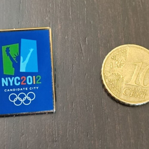 Pin New York 2012 Olympic Games souvenir like new