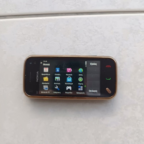 Nokia N97 mini σε άριστη κατάσταση, λειτουργικό, χρυσαφί