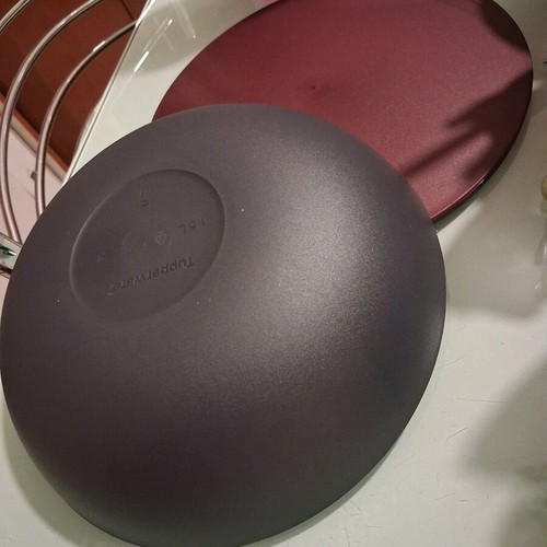 Tupperware Allegra Bowl 1.5lt like new