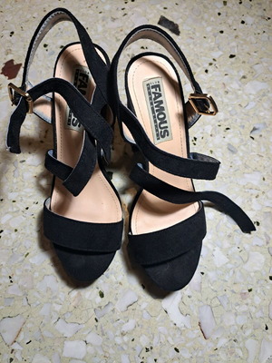 Famous Shoes black velvet sandals new, size 38