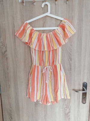 Linen shorts jumpsuit size S like new