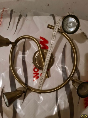 Σποτάκια οροφής σε άριστη κατάσταση