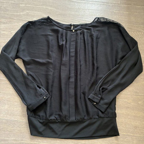 Guess blouse, black, size M or L