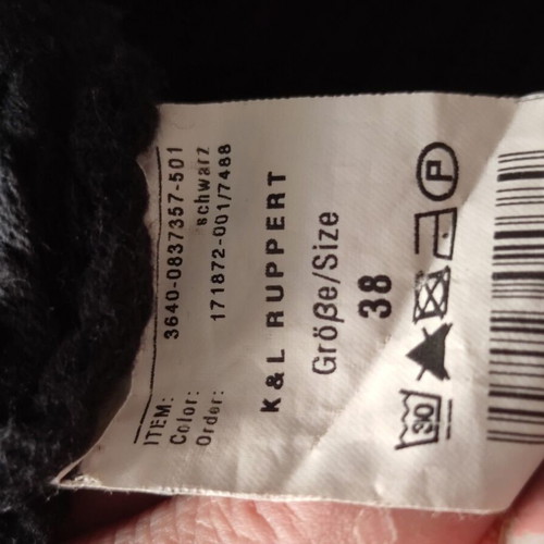 Knitted bolero black XL–2XL like new with decorative collar and button