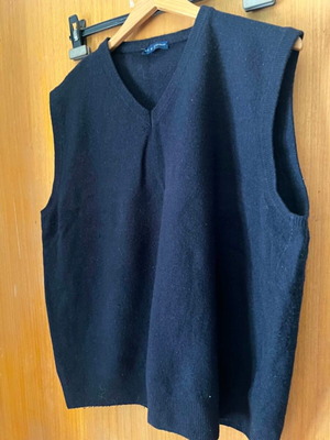 Oxford Company Sleeveless Sweater blue, like new, XL size