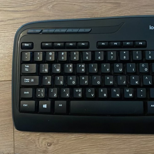 Logitech K360 wireless keyboard used, Greek/English layout