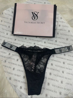 Victoria’s Secret lace thong με στρας καινούργιο, μαύρο