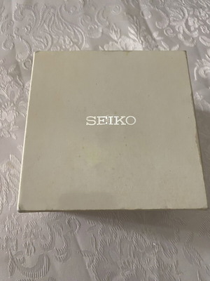 Seiko Premier Kinetic Perpetual SNP003P1 wristwatch like new, silver blue