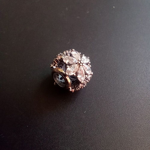 Pandora snowflake charm original, new, silver